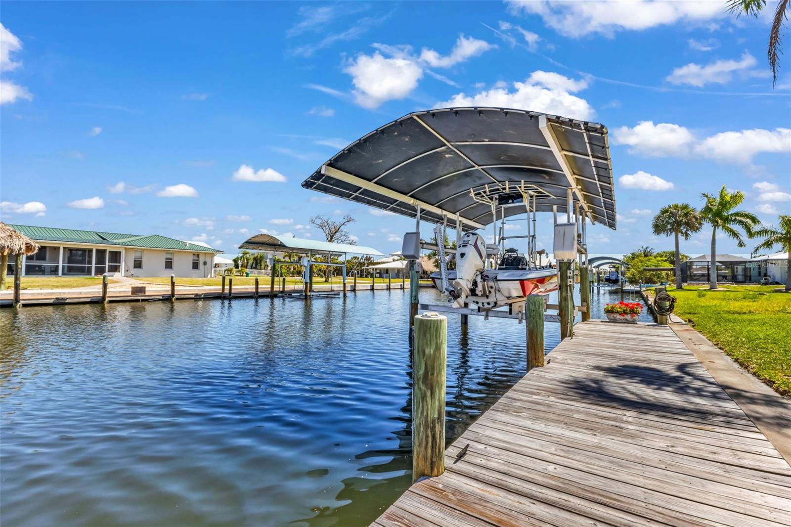 PIRATE HARBOR - Residential