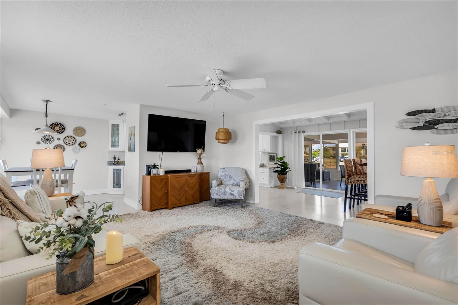 PIRATE HARBOR - Residential