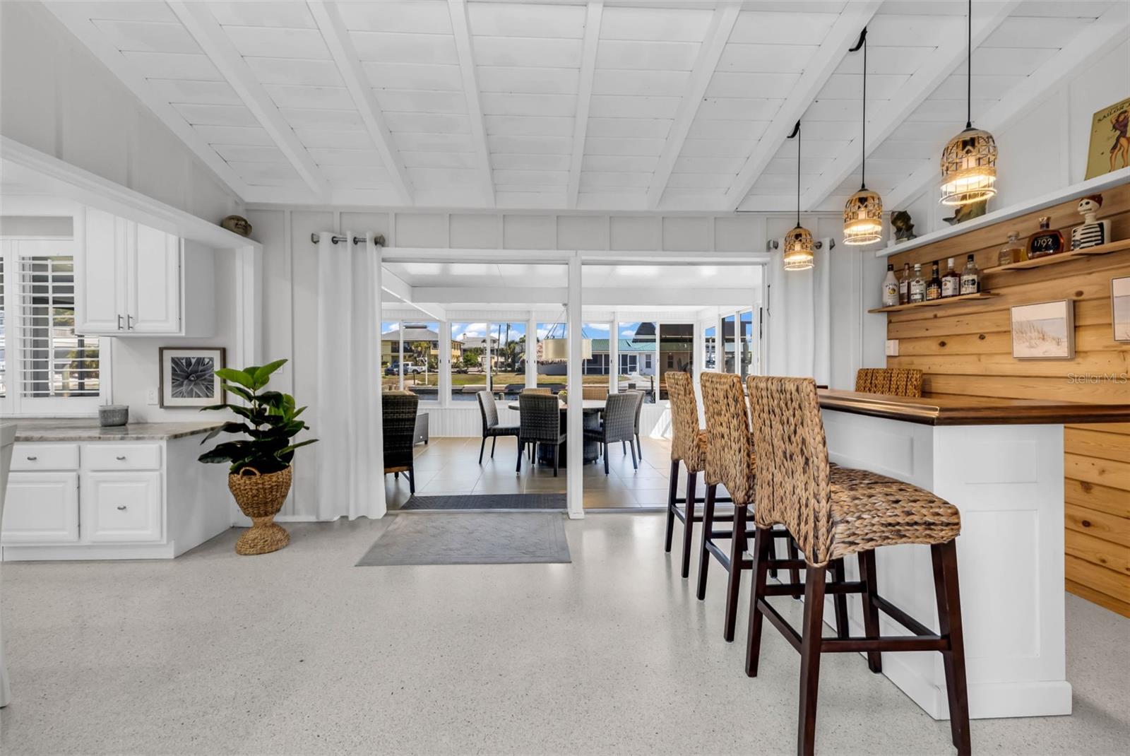 PIRATE HARBOR - Residential