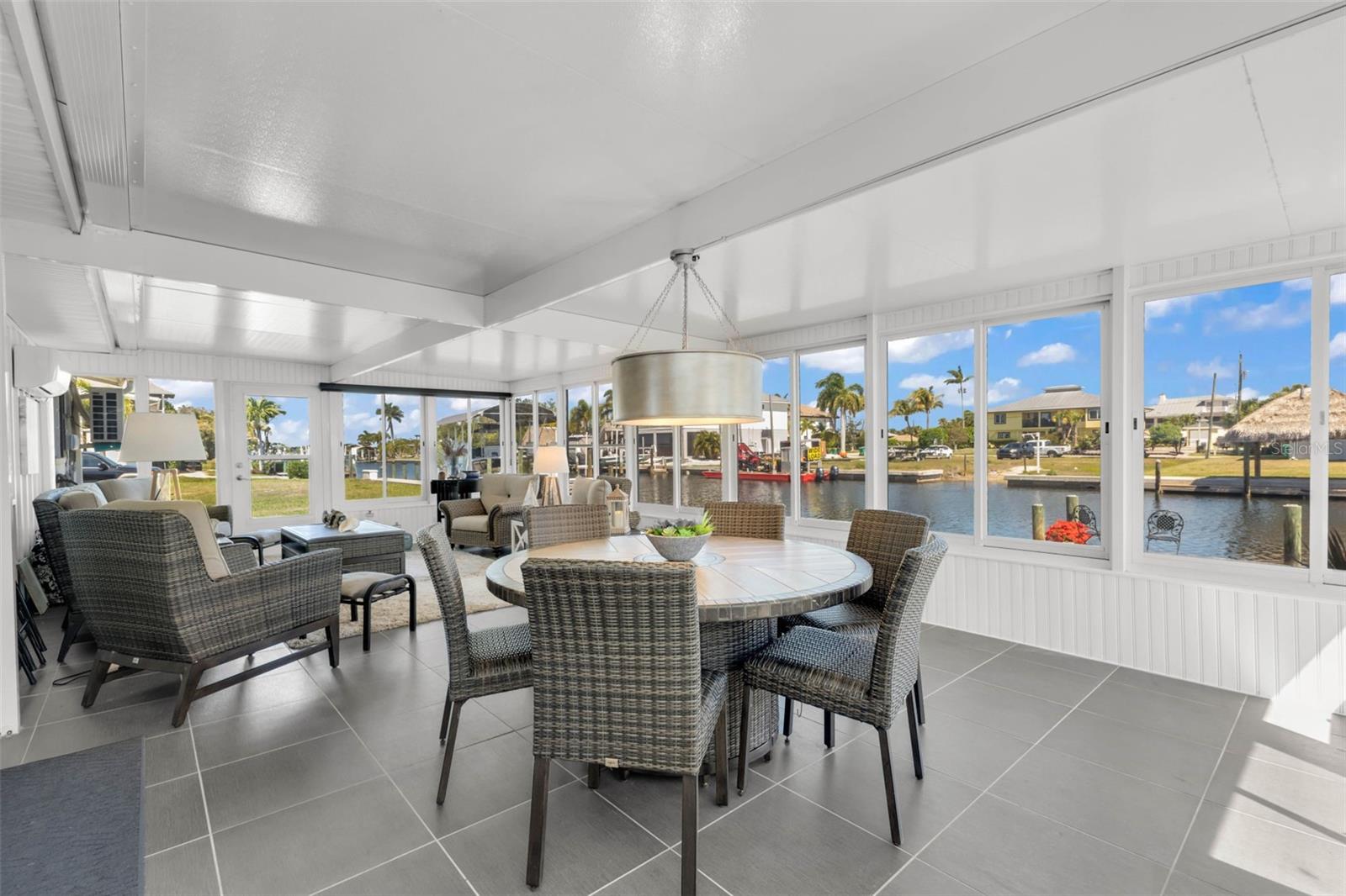 PIRATE HARBOR - Residential