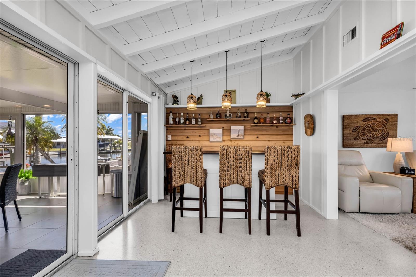 PIRATE HARBOR - Residential