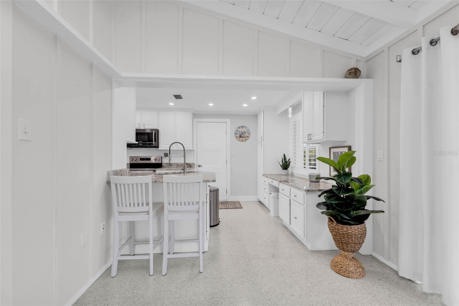 PIRATE HARBOR - Residential