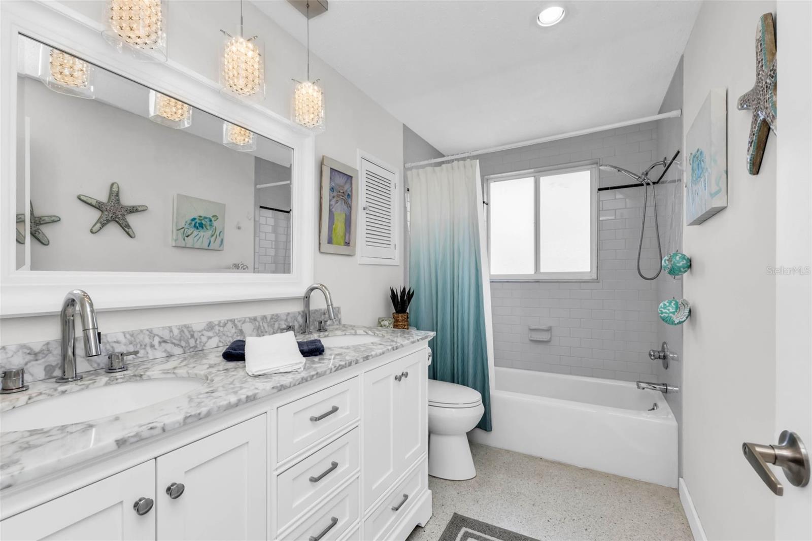 PIRATE HARBOR - Residential