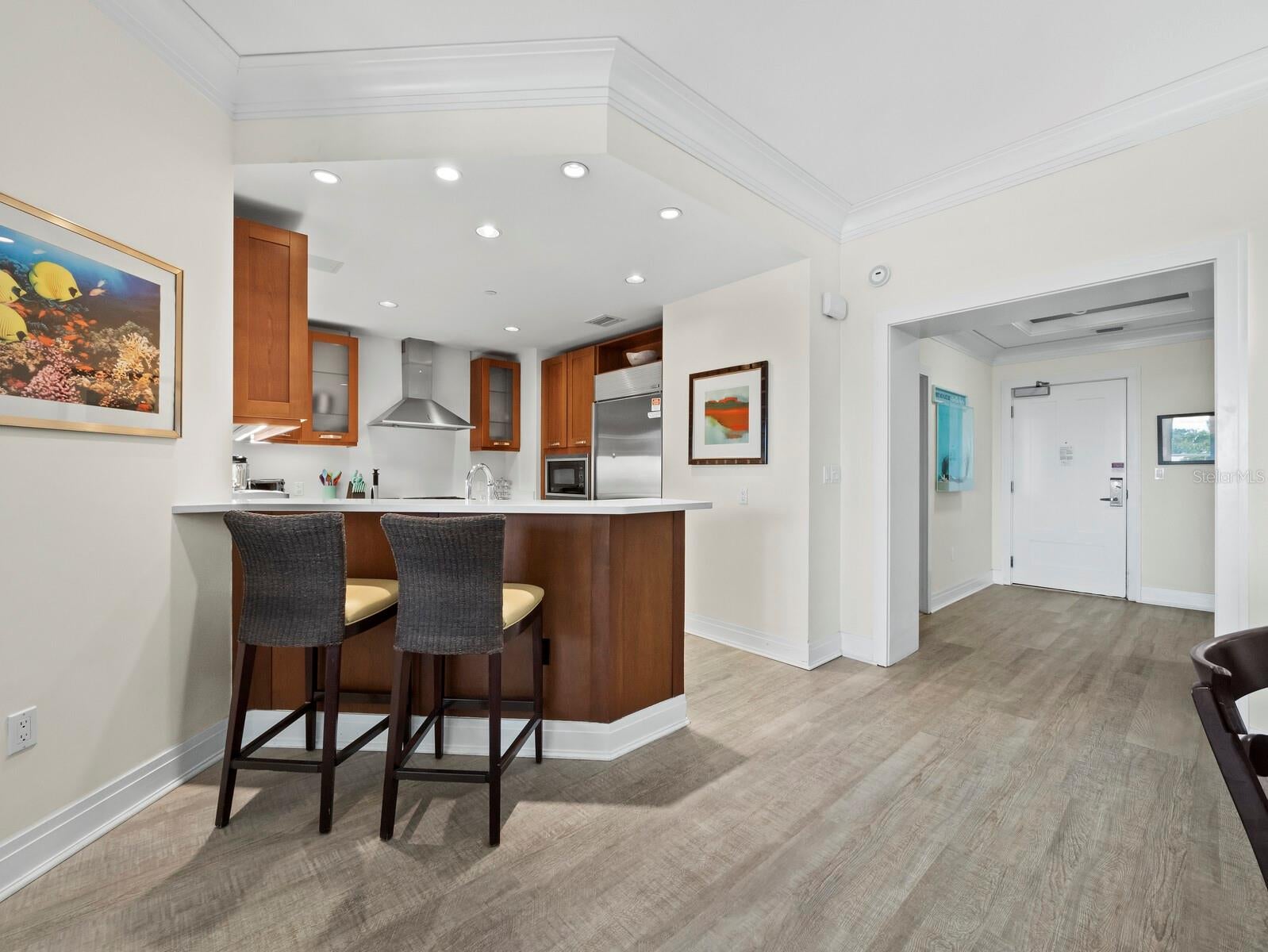 915 SEASIDE DRIVE 310, SARASOTA, FL, 34242 2 915 SEASIDE DRIVE 310