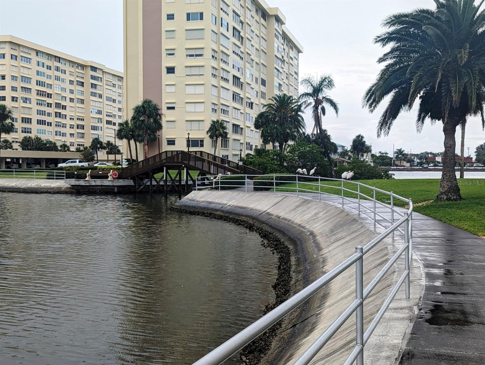 SEA TOWERS - Residential