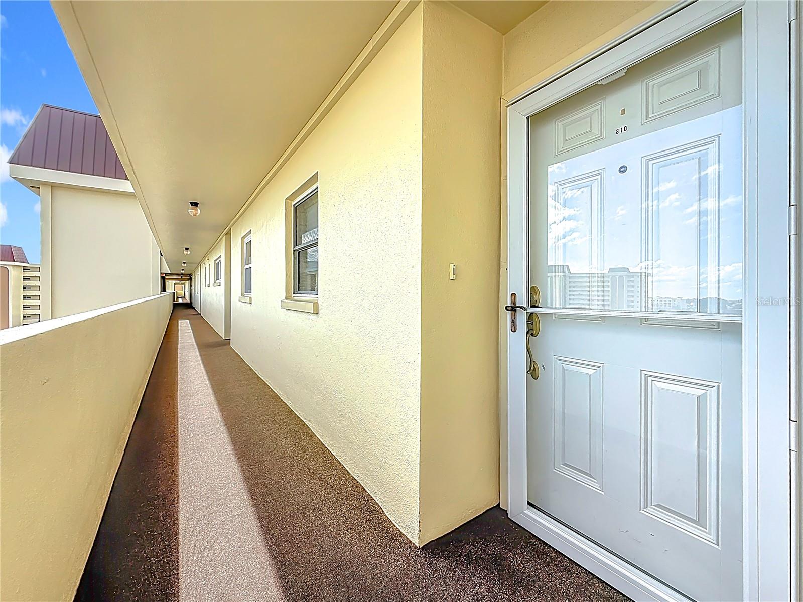 SEA TOWERS - Residential