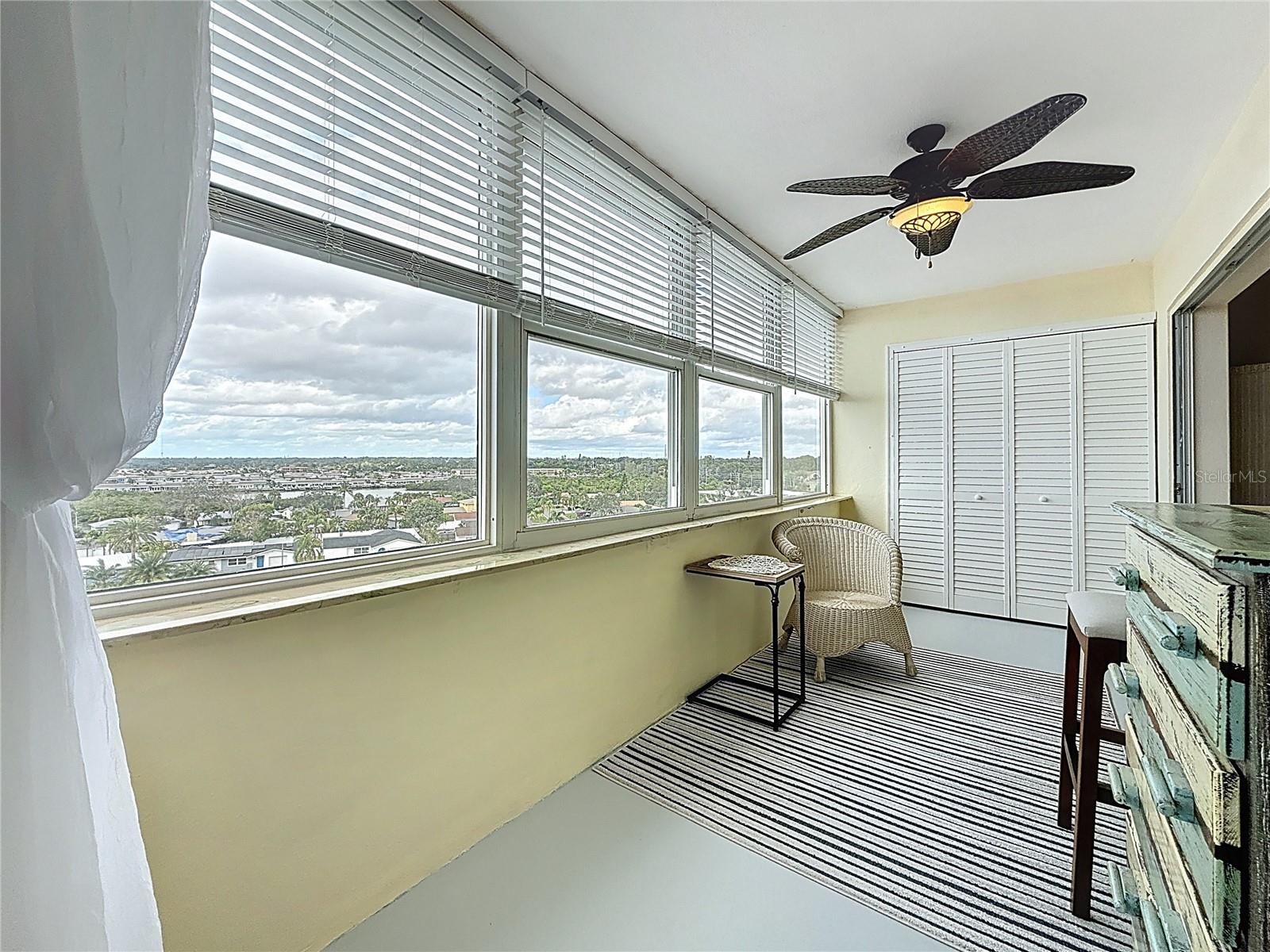 SEA TOWERS - Residential