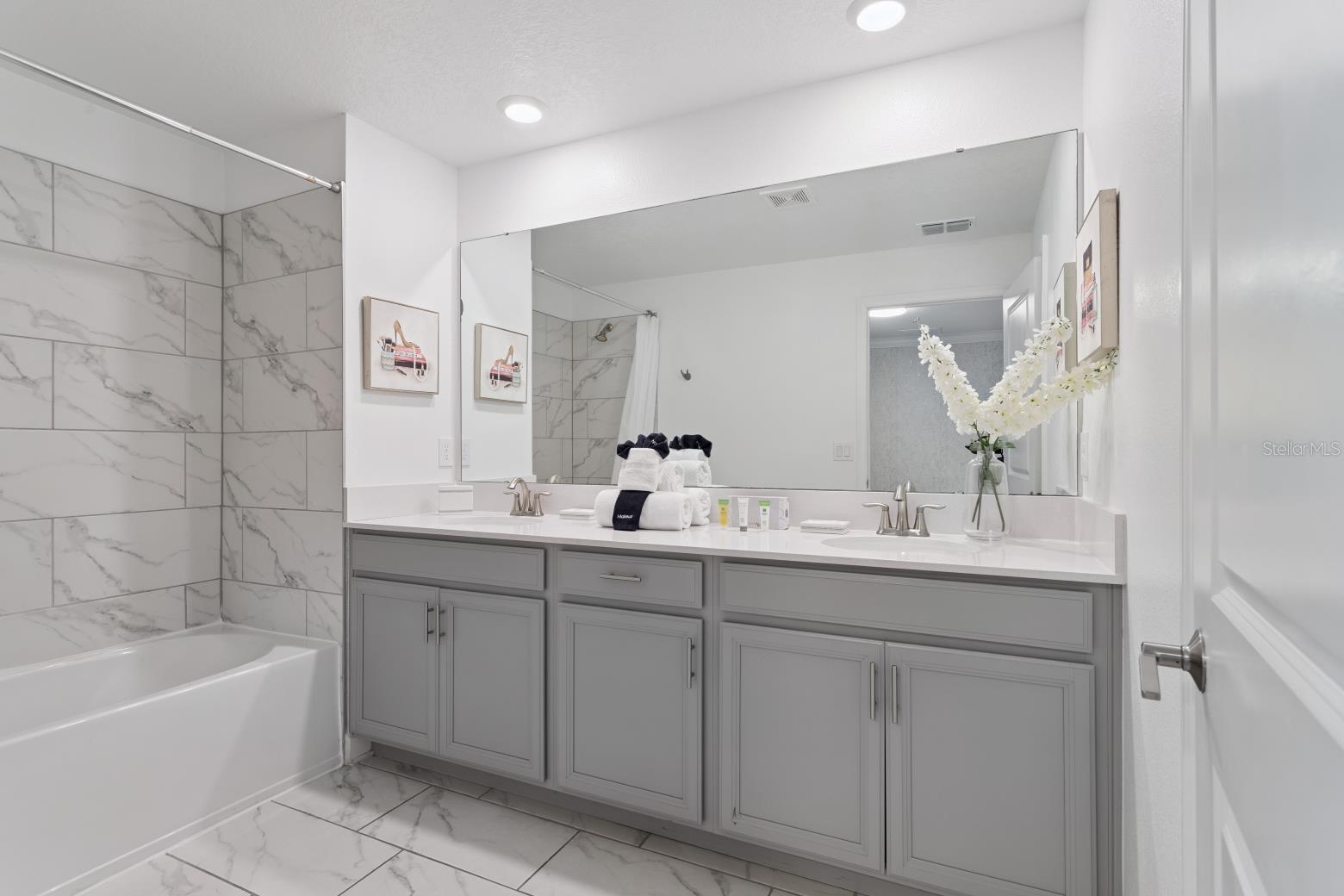 COVE AT STOREY LAKE 4 - Residential