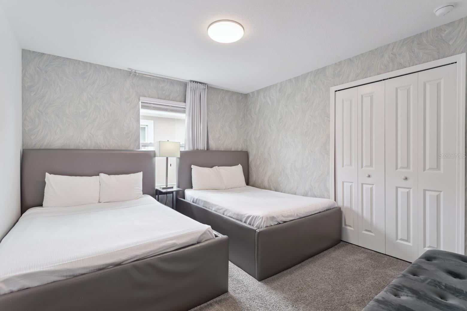 COVE AT STOREY LAKE 4 - Residential