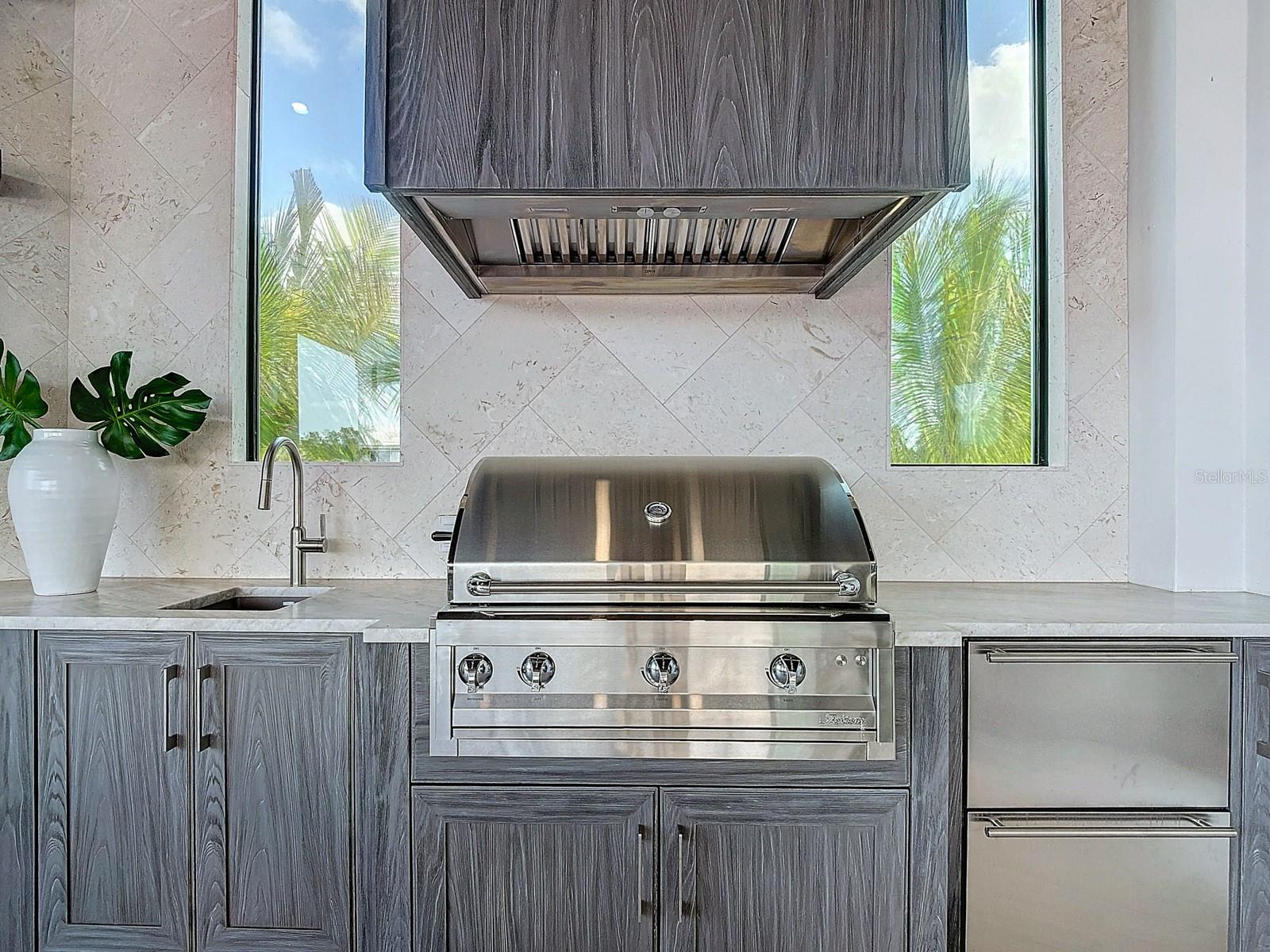 BAY HARBOUR ESTATES - Residential