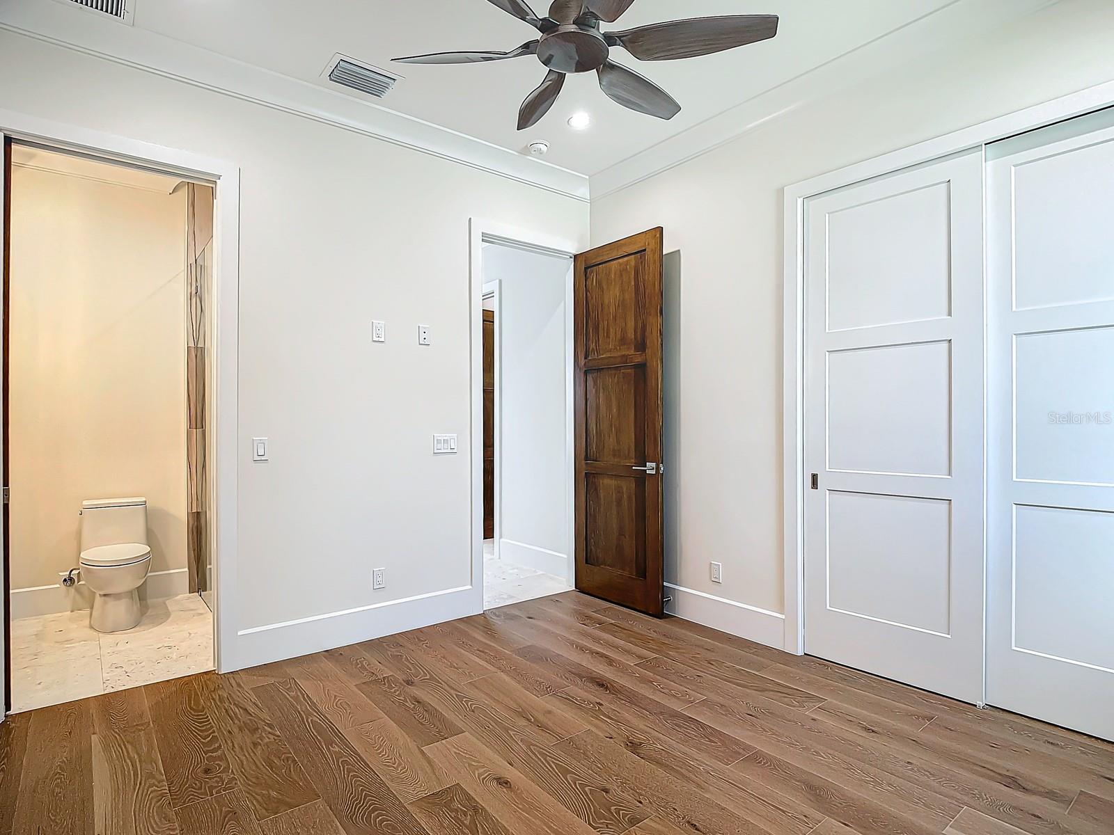 BAY HARBOUR ESTATES - Residential