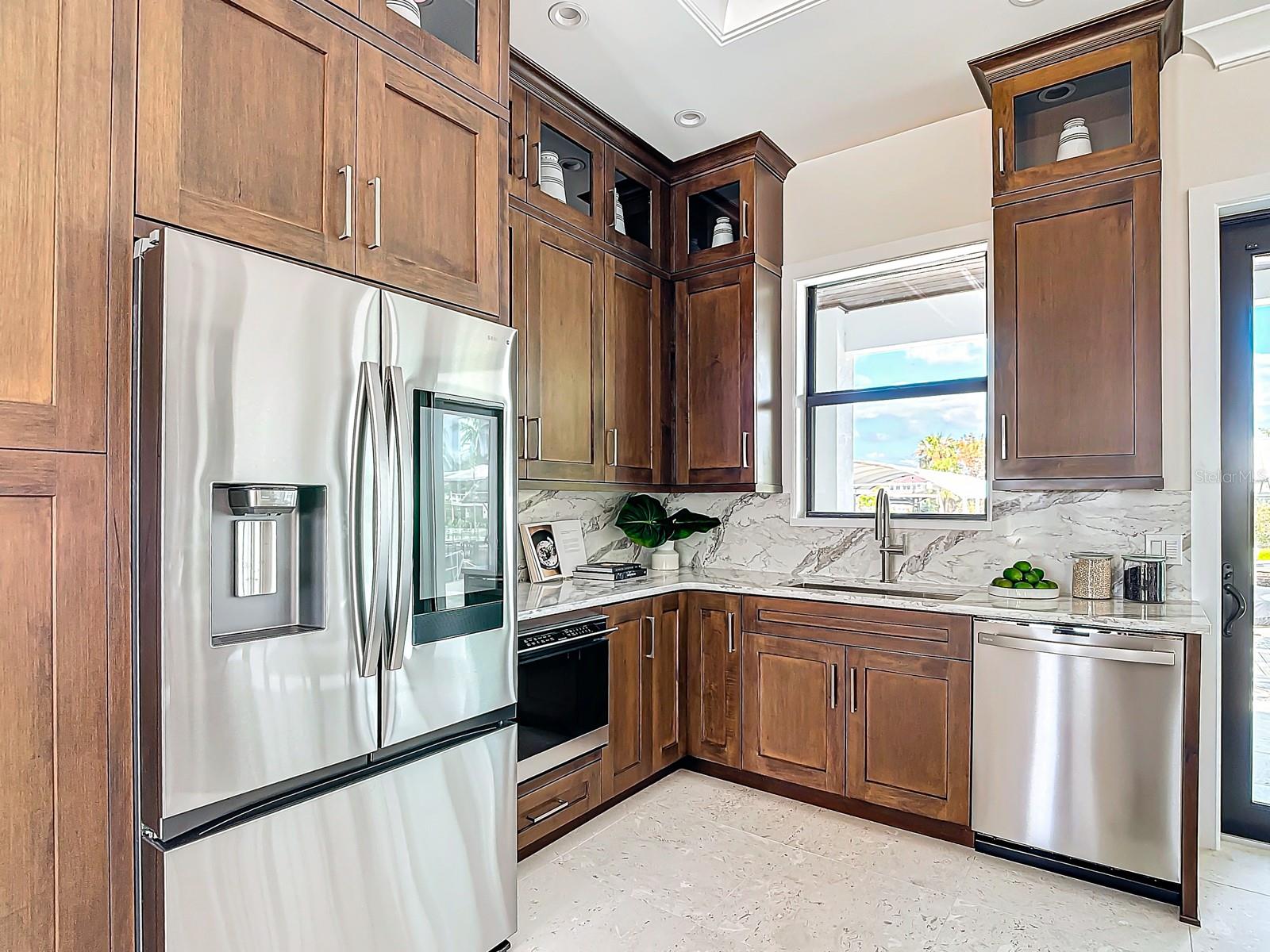 BAY HARBOUR ESTATES - Residential