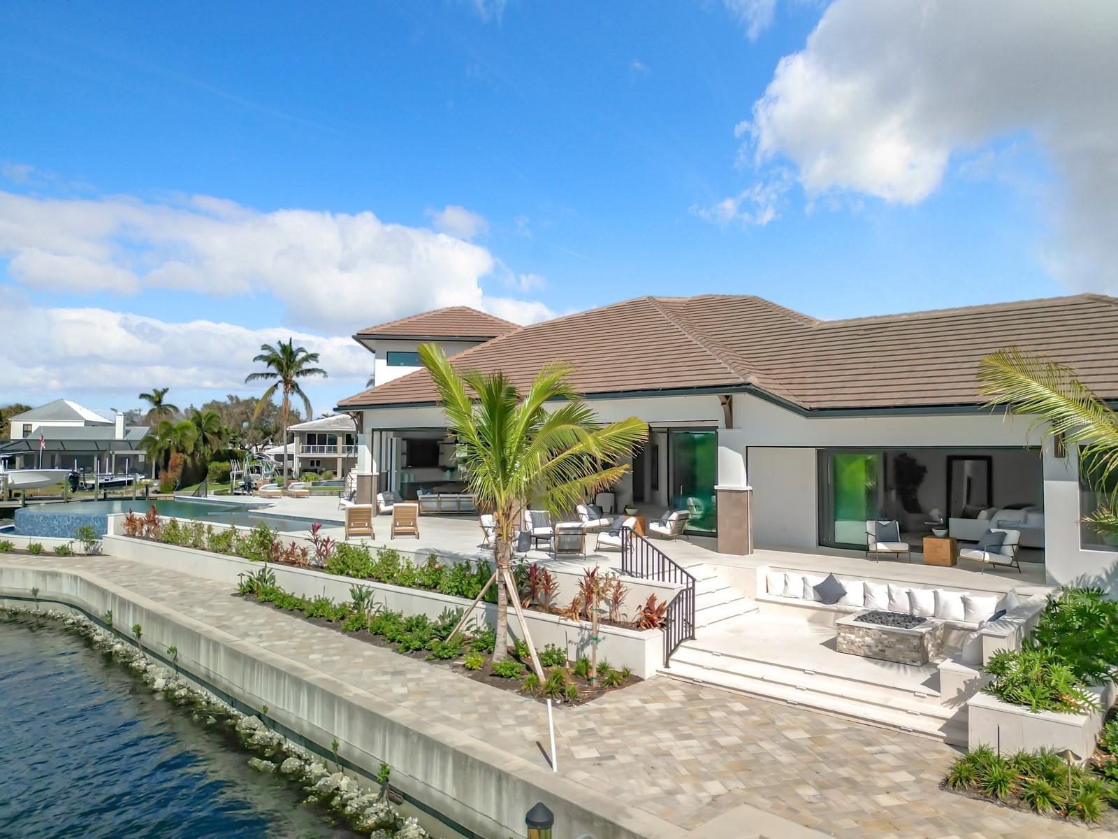 BAY HARBOUR ESTATES - Residential