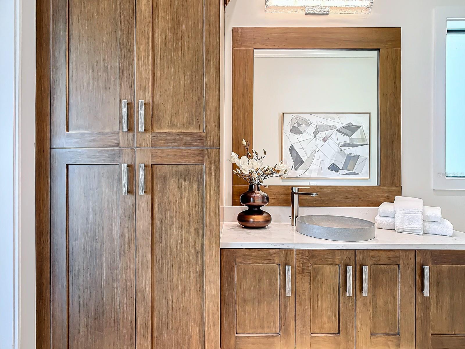 BAY HARBOUR ESTATES - Residential