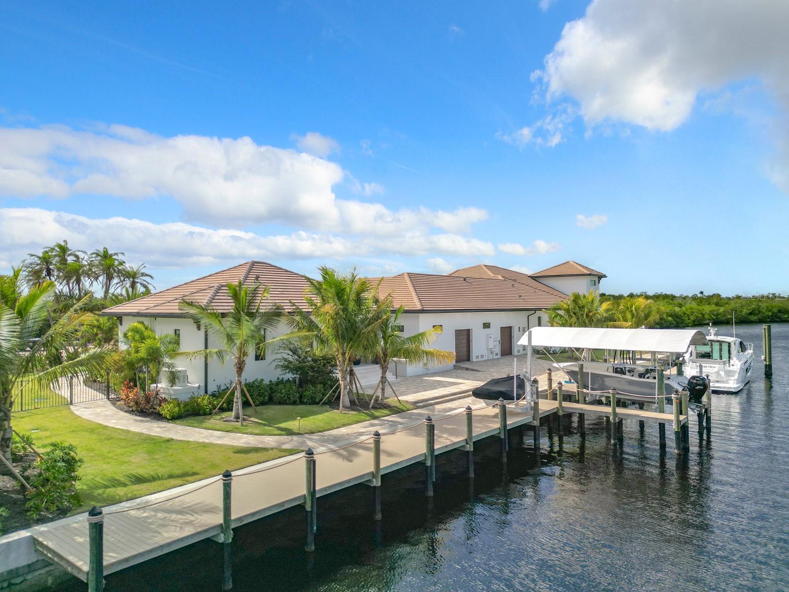 BAY HARBOUR ESTATES - Residential