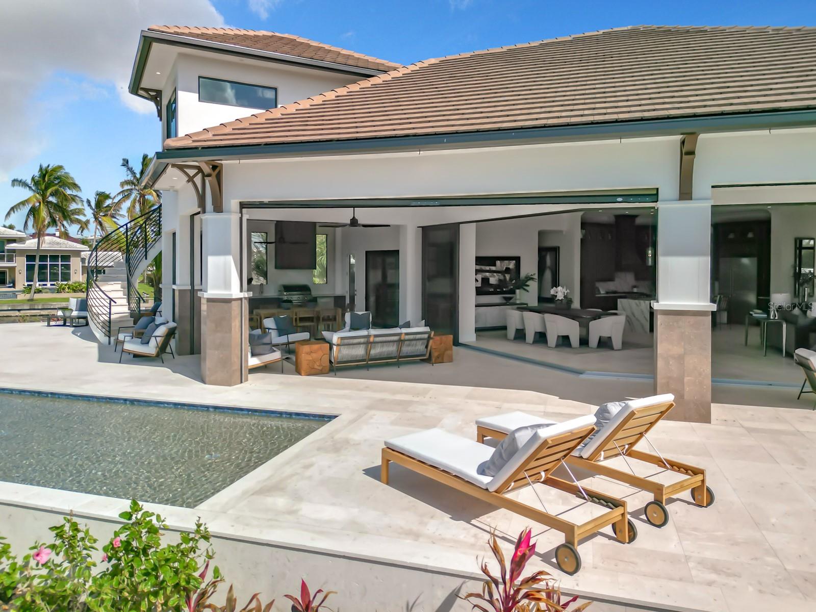 BAY HARBOUR ESTATES - Residential