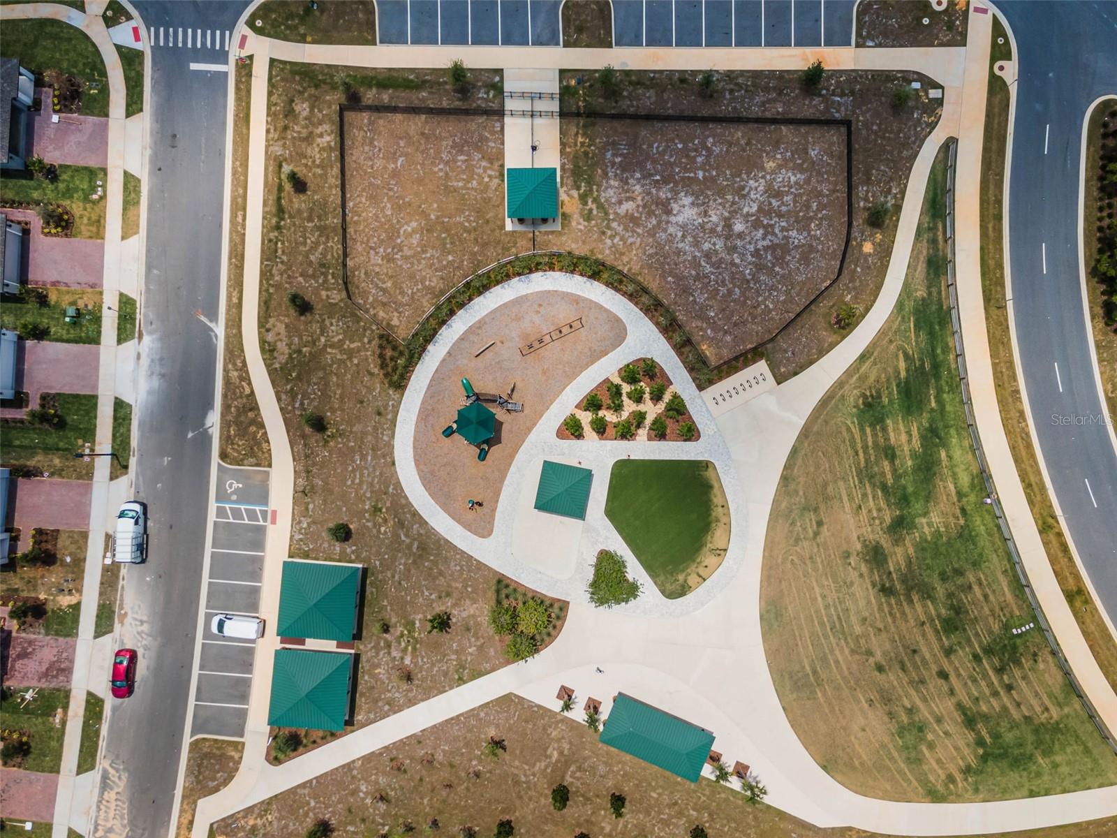 VILLAGES/MINNEOLA HILLS PH 1A - Residential