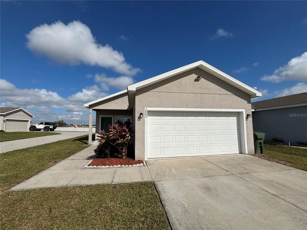 Photo of 2845 Whispering Trails Drive, Winter Haven, FL 33884 (MLS # P4936849)