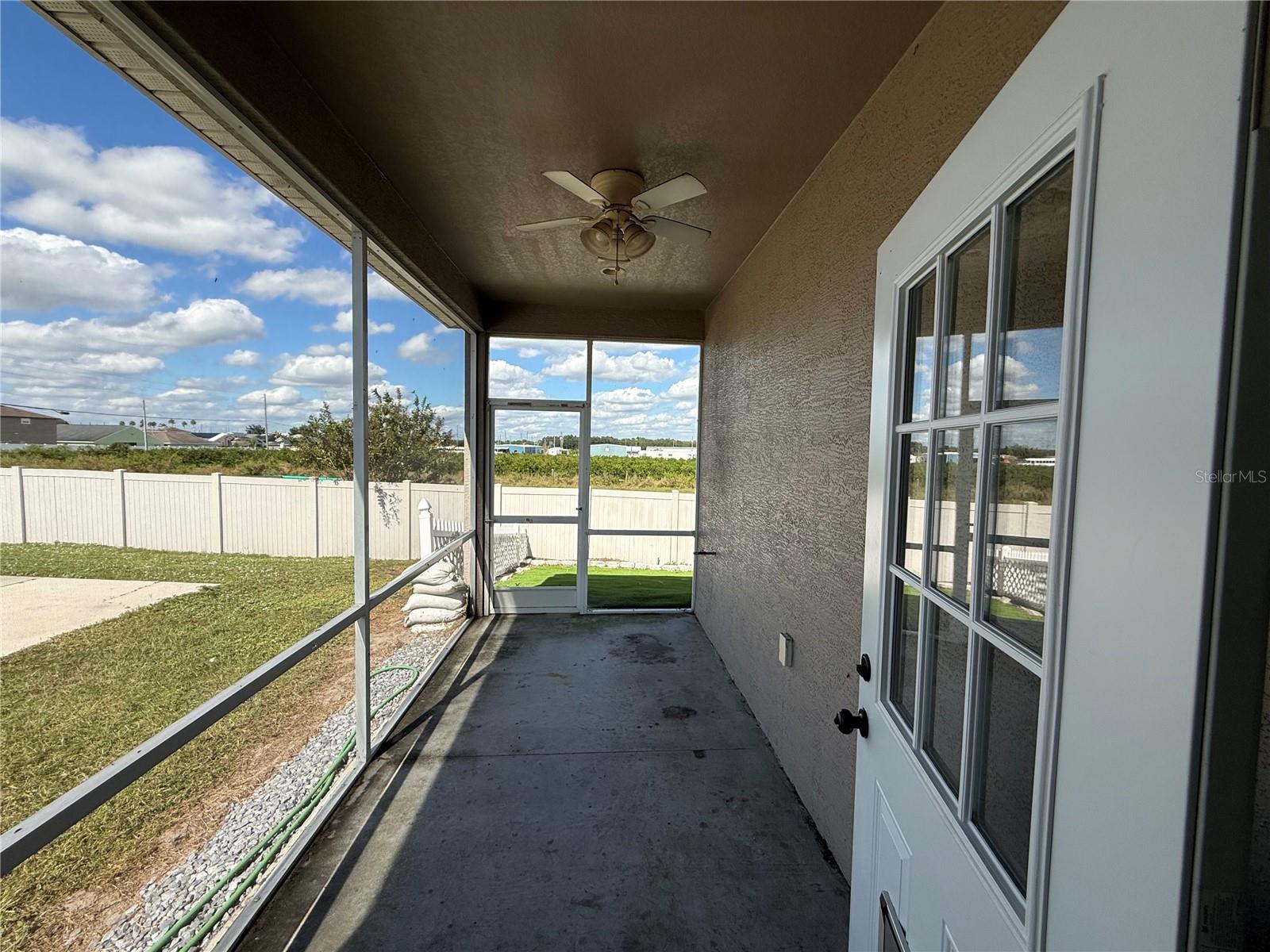 WHISPERING TRAILS PH 02 - Residential Lease