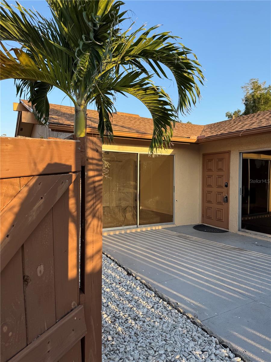 6321 ROYAL WOODS DRIVE
