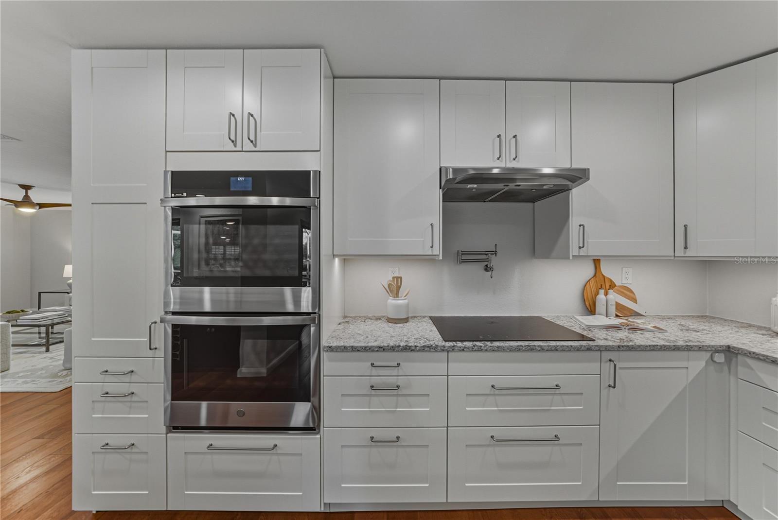 LONE PALM GOLF COURSE - Residential