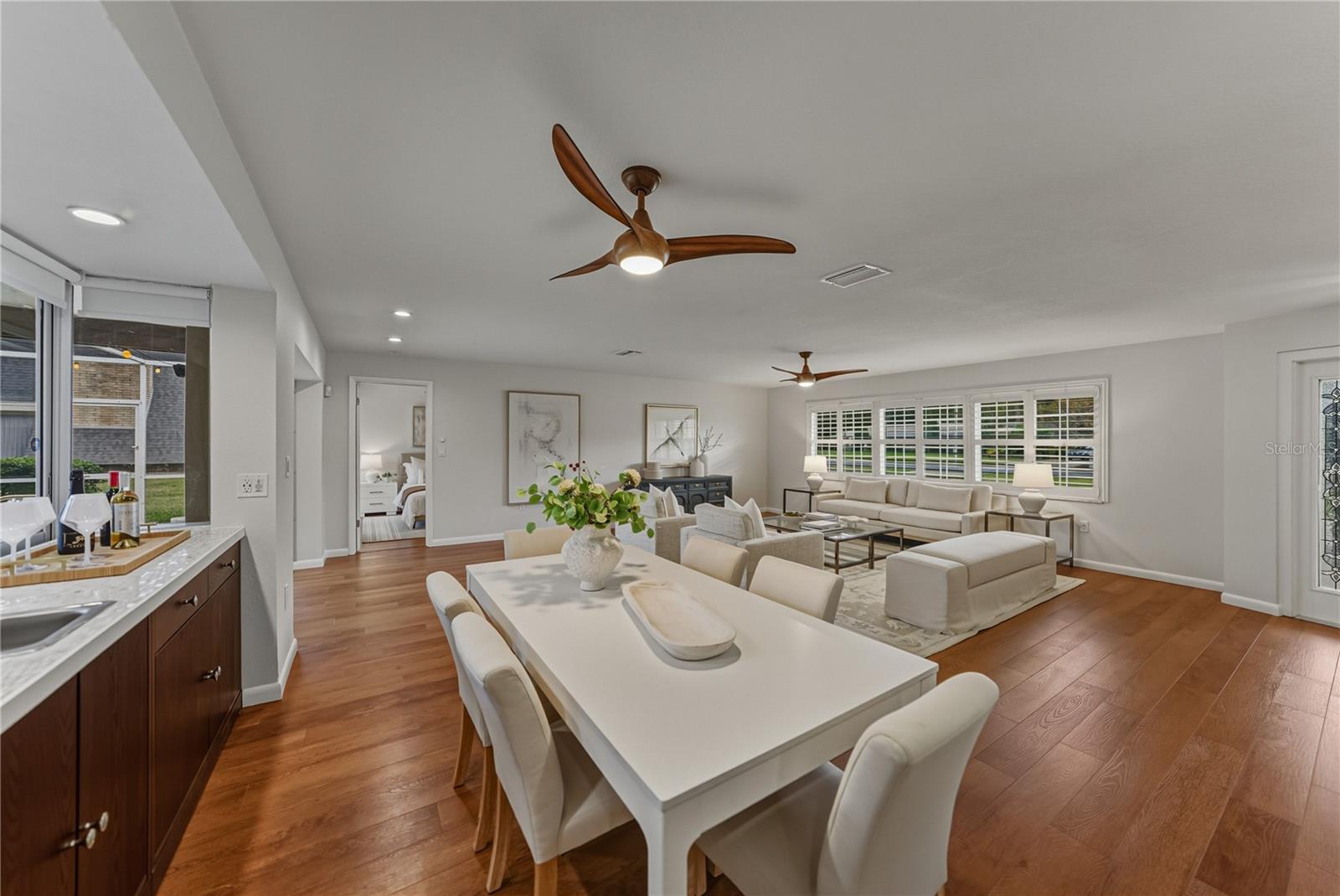 LONE PALM GOLF COURSE - Residential