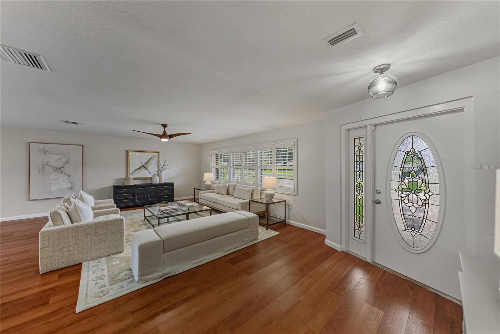 LONE PALM GOLF COURSE - Residential