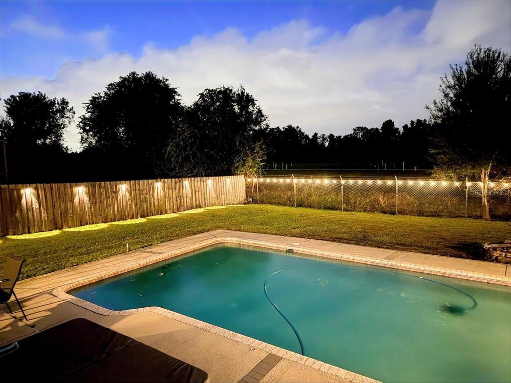 Photo of 240 Santa Rosa Drive, Winter Haven, FL 33884 (MLS # L4958092)