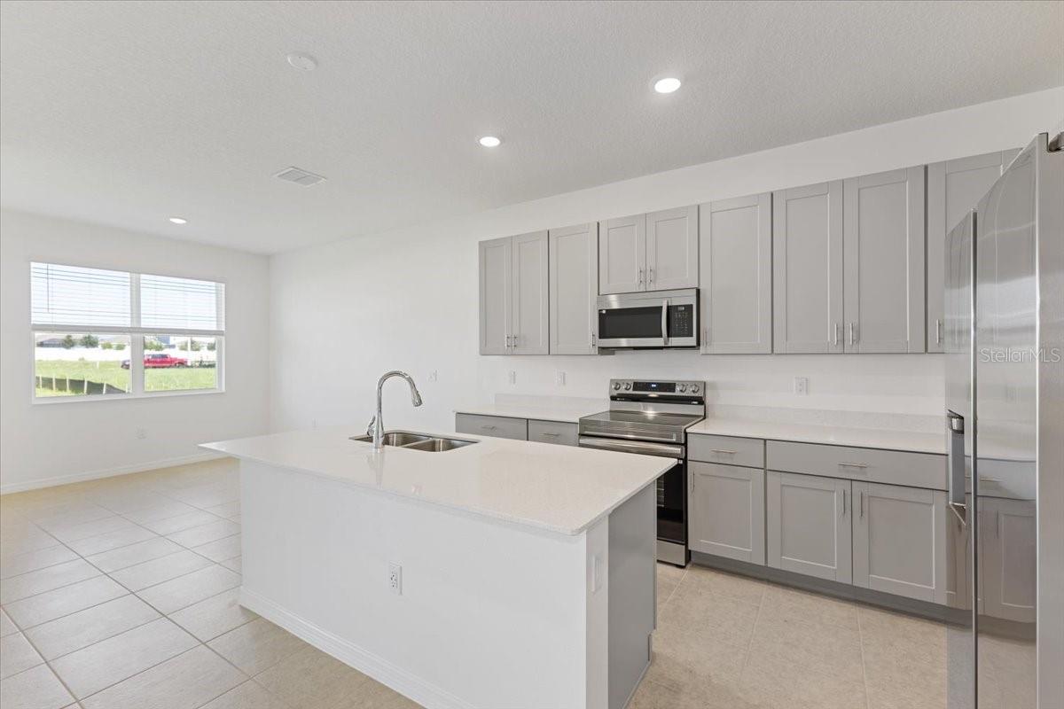 519 SILVER PALM DRIVE