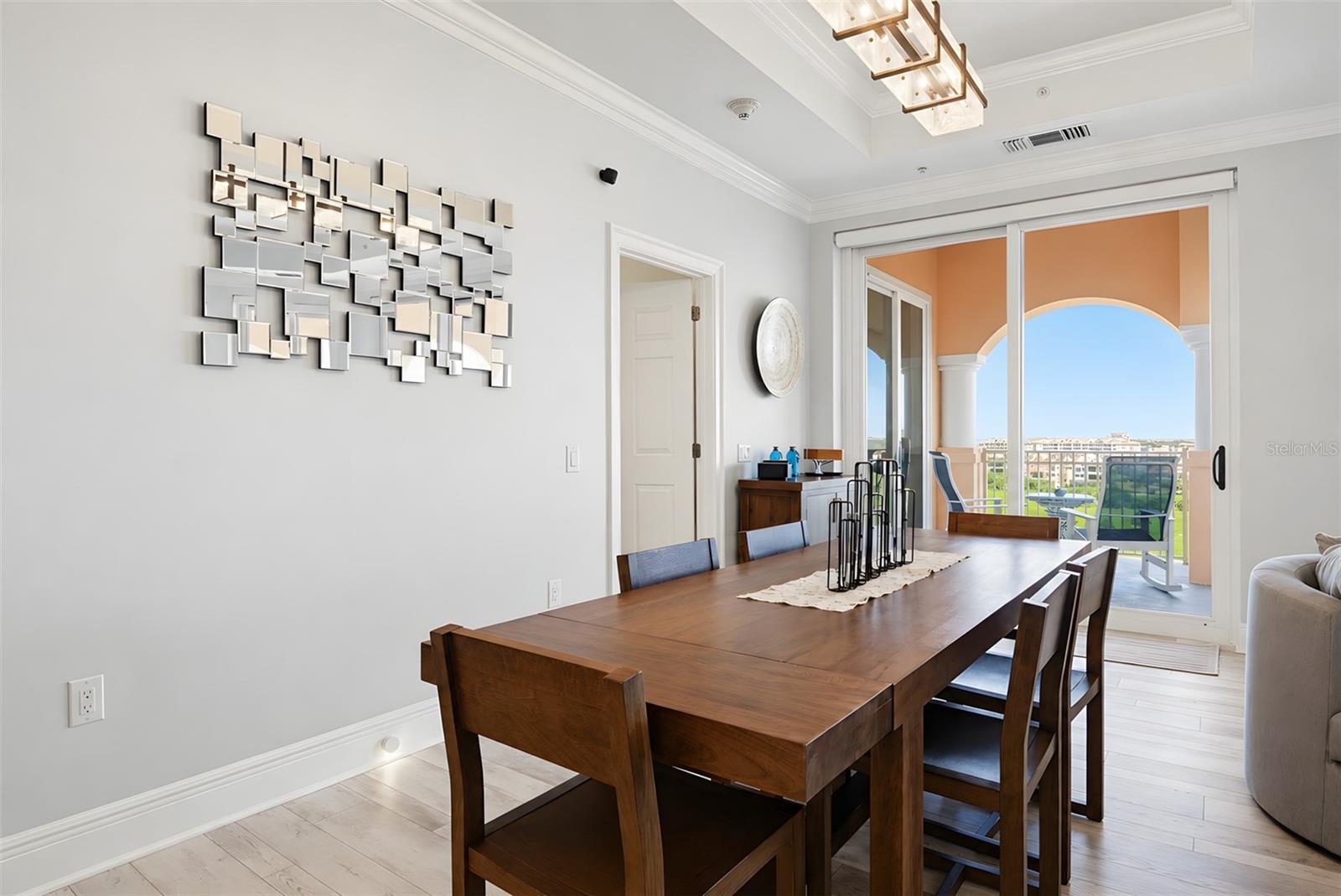 200 OCEAN CREST DRIVE 642