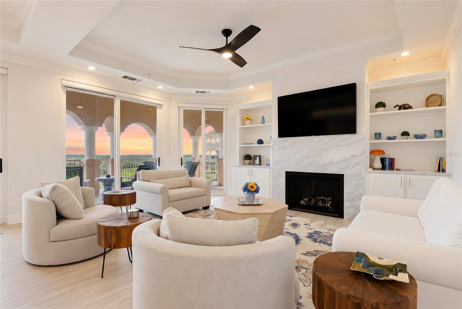 200 OCEAN CREST DRIVE 642