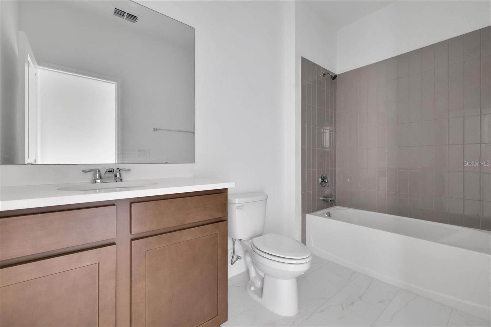 SERENADE AT OVATION - Residential