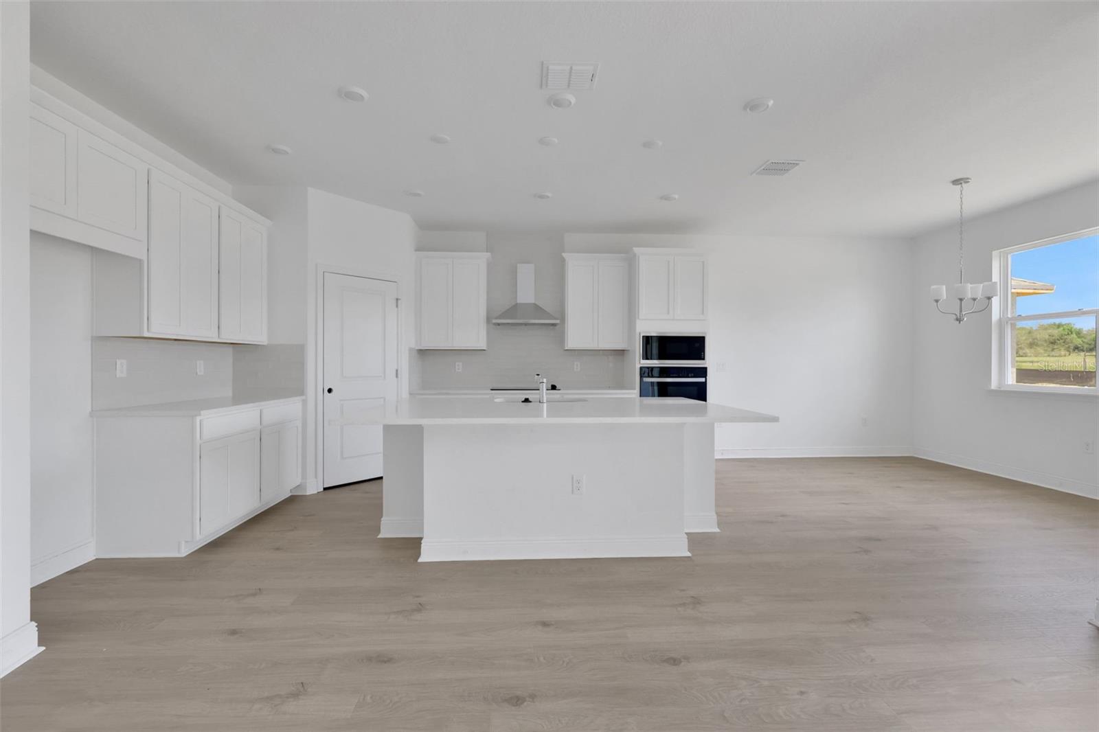 SERENADE AT OVATION - Residential