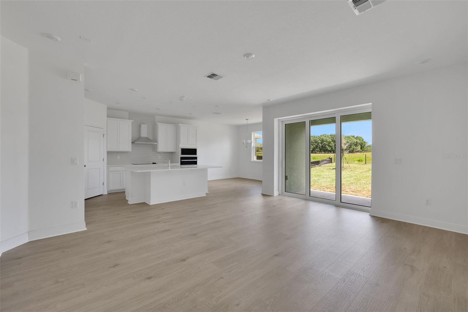 SERENADE AT OVATION - Residential