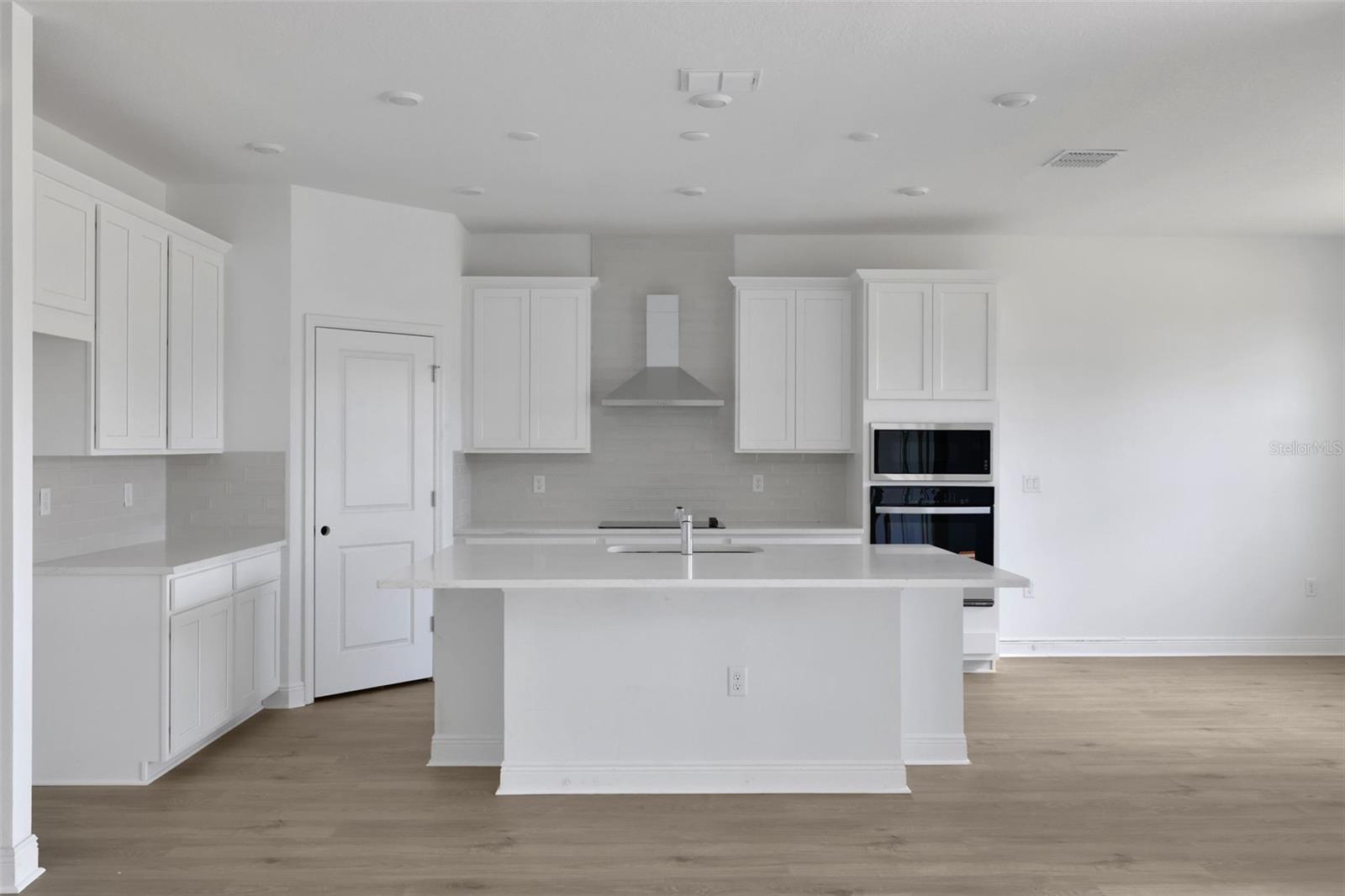 SERENADE AT OVATION - Residential