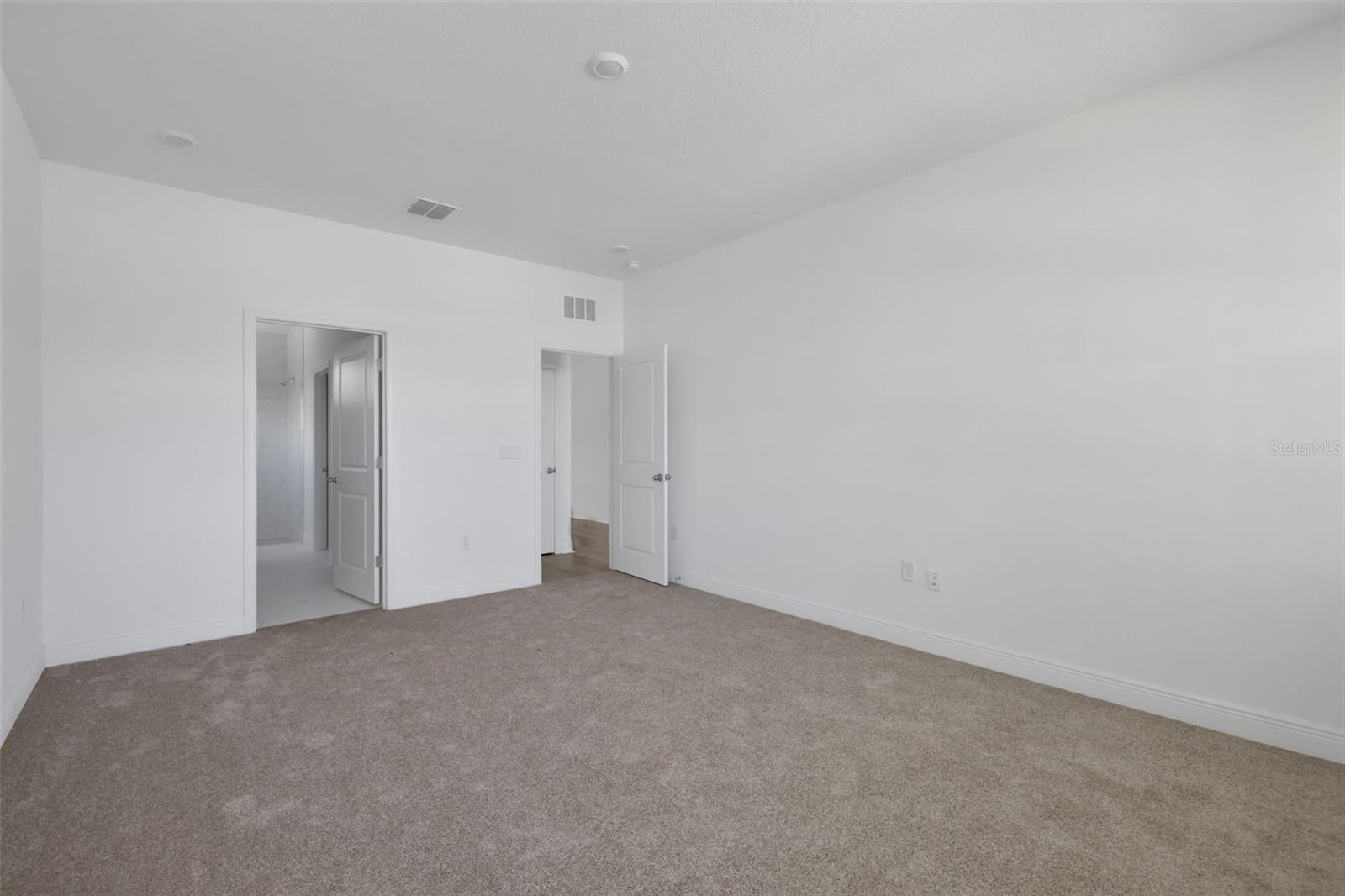 SERENADE AT OVATION - Residential