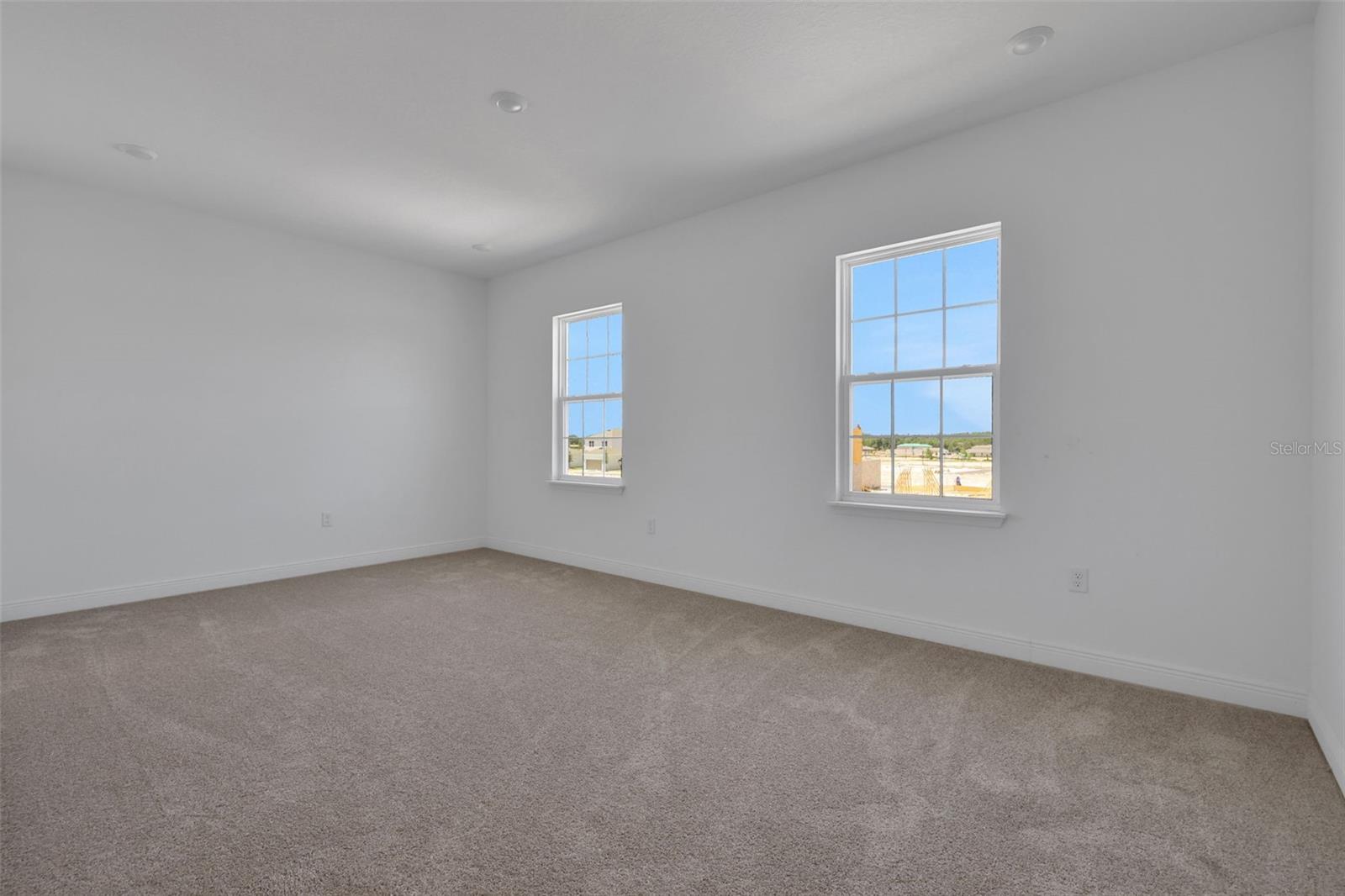 SERENADE AT OVATION - Residential