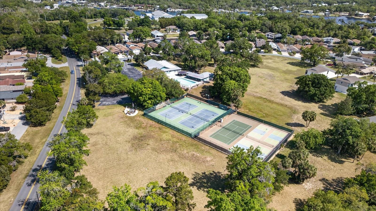 RIVERHAVEN VILAGE - Residential