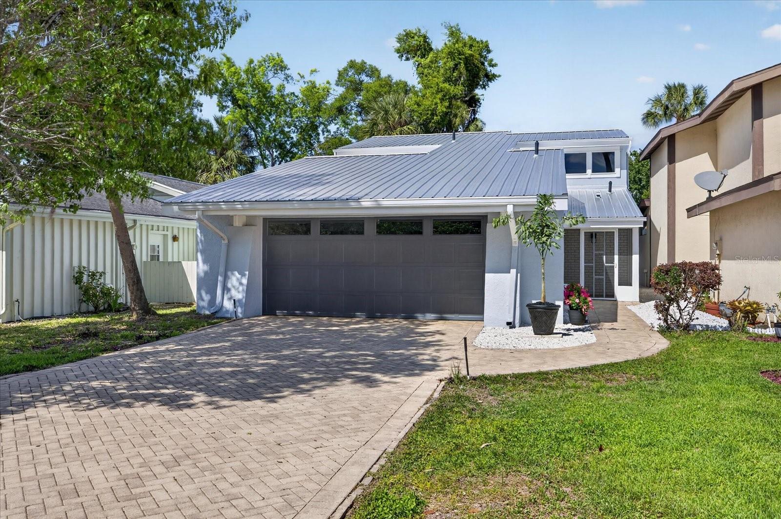 RIVERHAVEN VILAGE - Residential