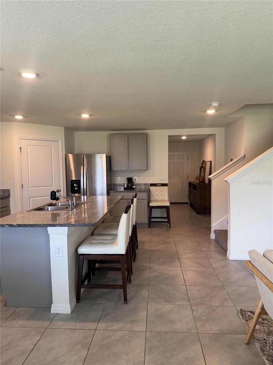 TRIUMPH SOUTH PH 1 - Residential