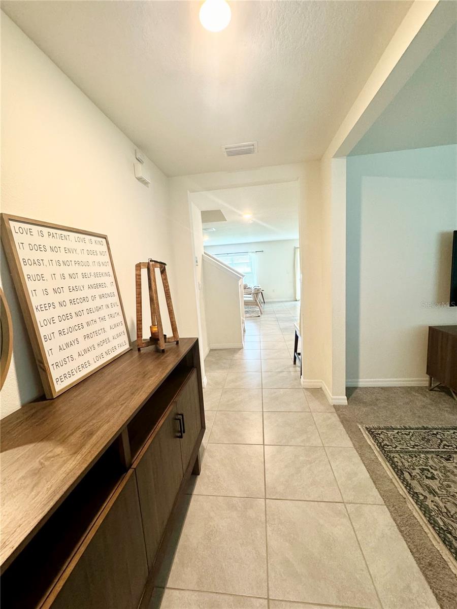 TRIUMPH SOUTH PH 1 - Residential