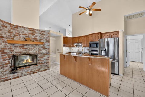 Tiny photo for 2103 E Crooked Lake Drive, Eustis, FL 32726 (MLS # G5119449)