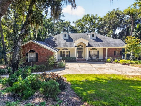 Tiny photo for 2103 E Crooked Lake Drive, Eustis, FL 32726 (MLS # G5119449)