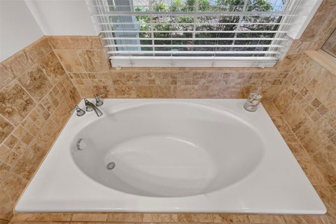 Tiny photo for 2103 E Crooked Lake Drive, Eustis, FL 32726 (MLS # G5119449)