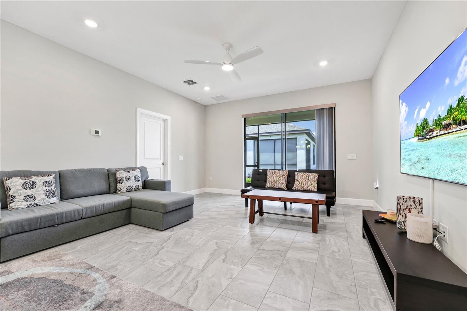 SOLIVITA PH 5D - Residential