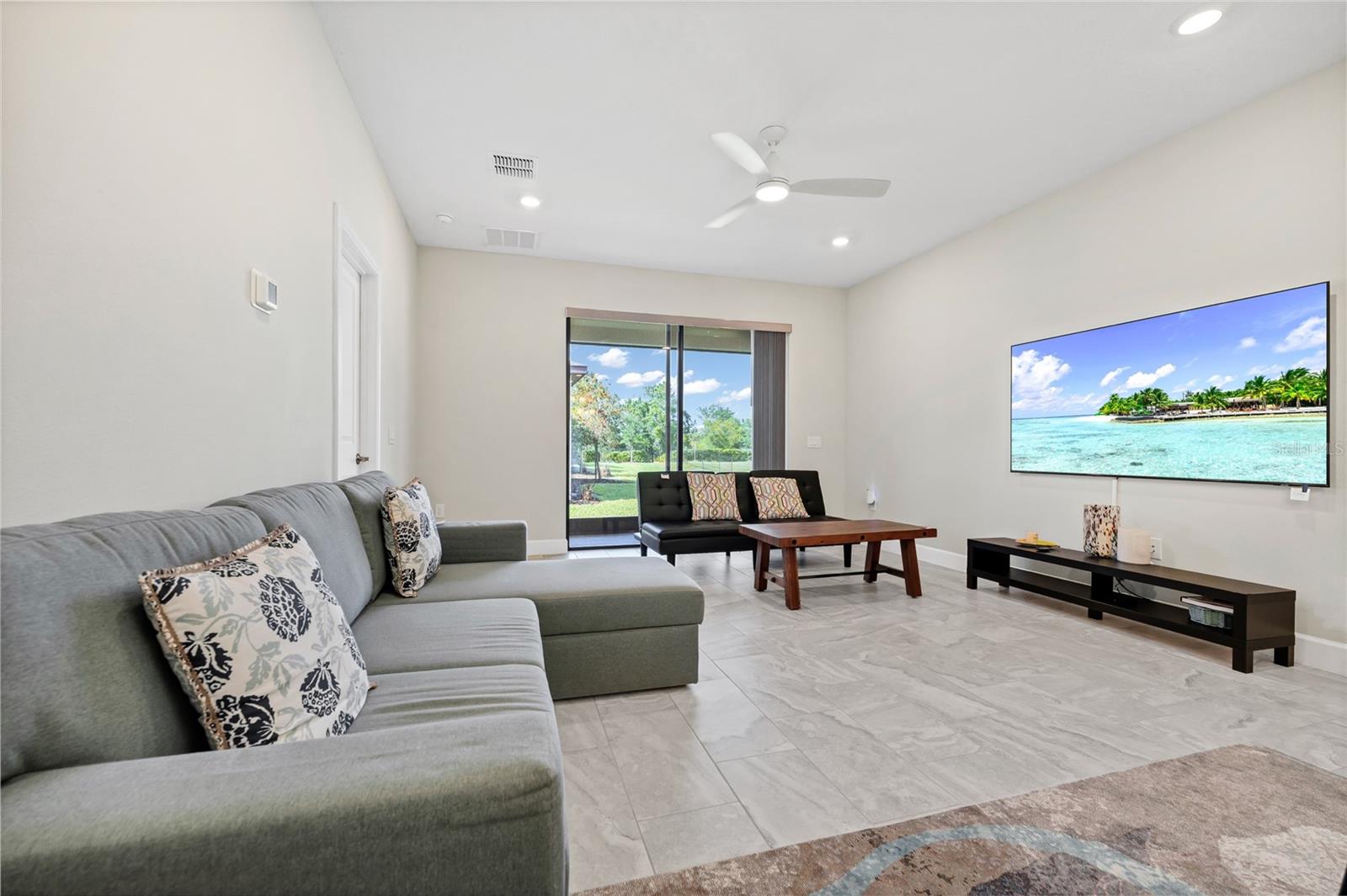 SOLIVITA PH 5D - Residential