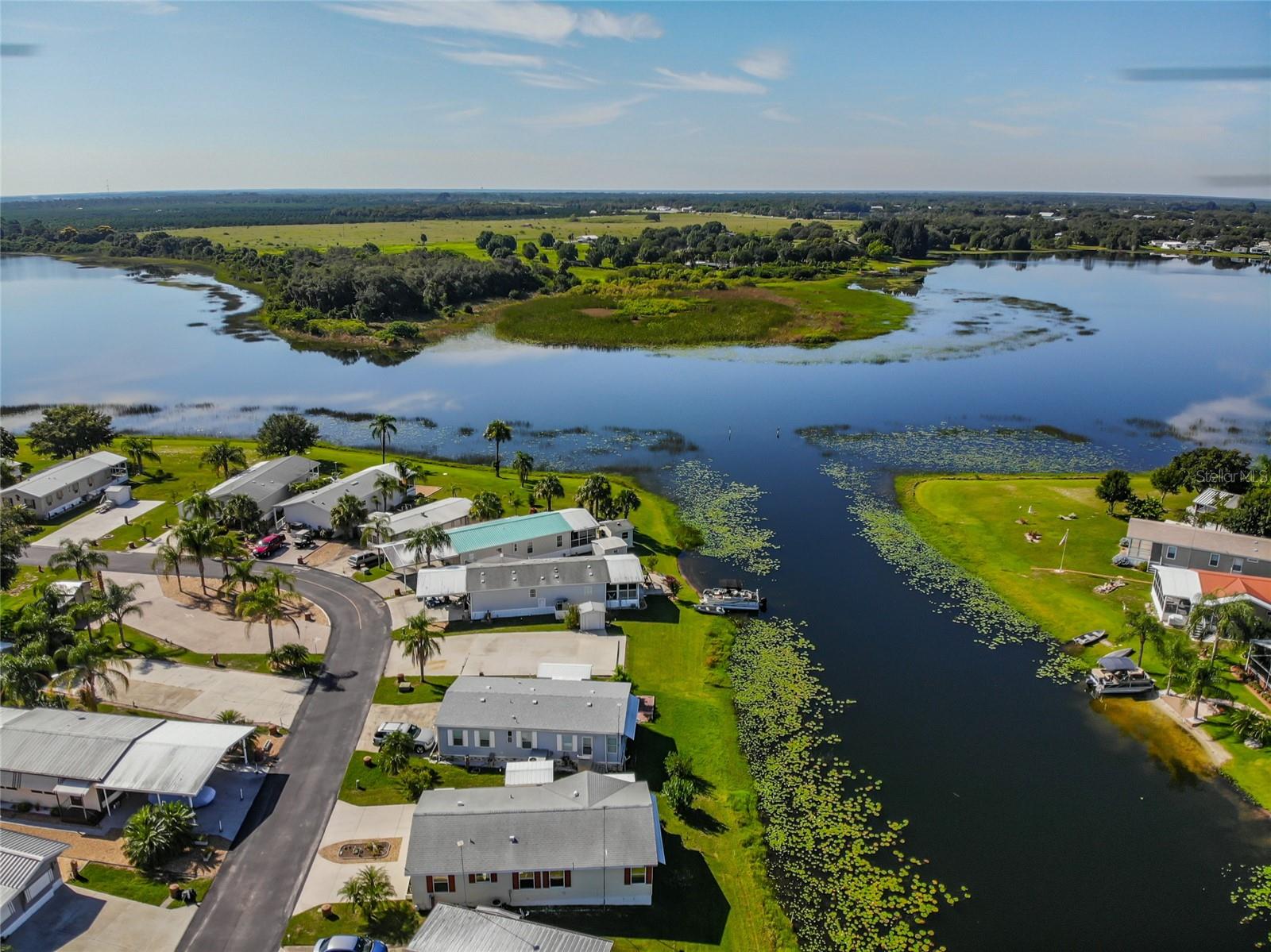 SADDLEBAG LAKE - Residential