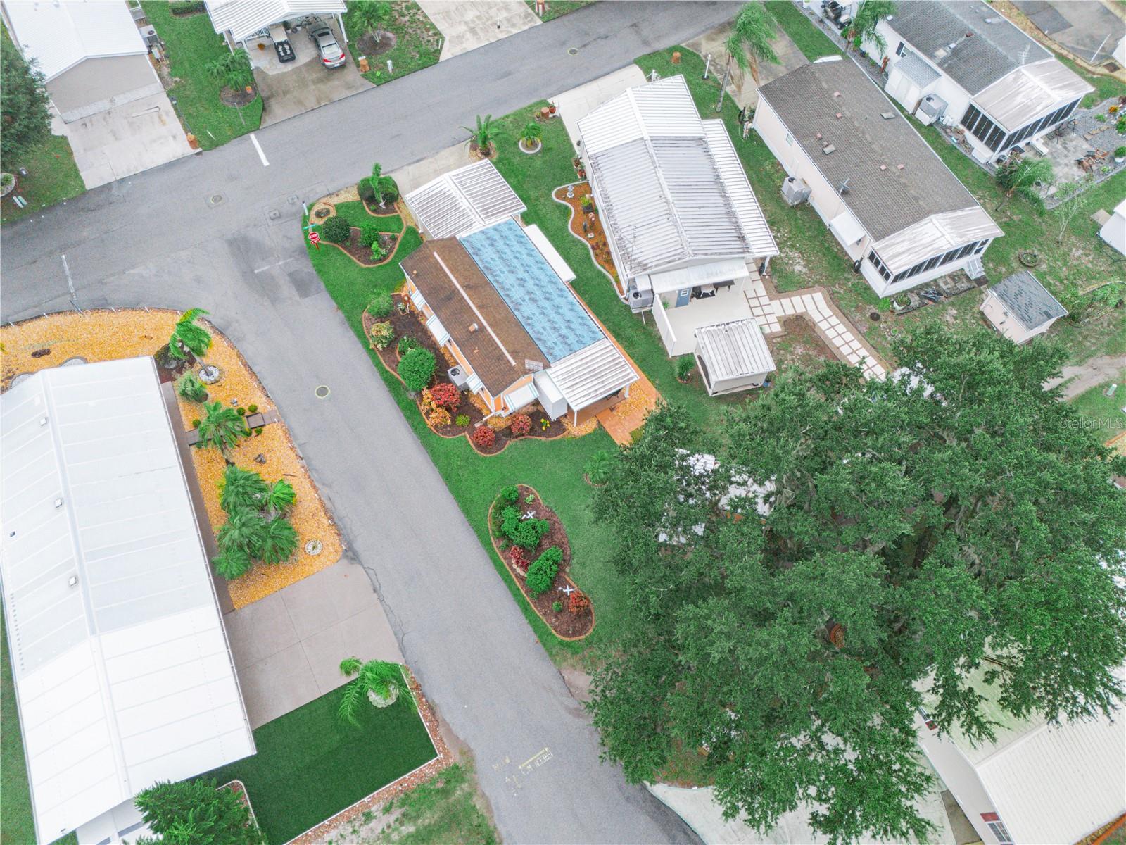 SADDLEBAG LAKE - Residential