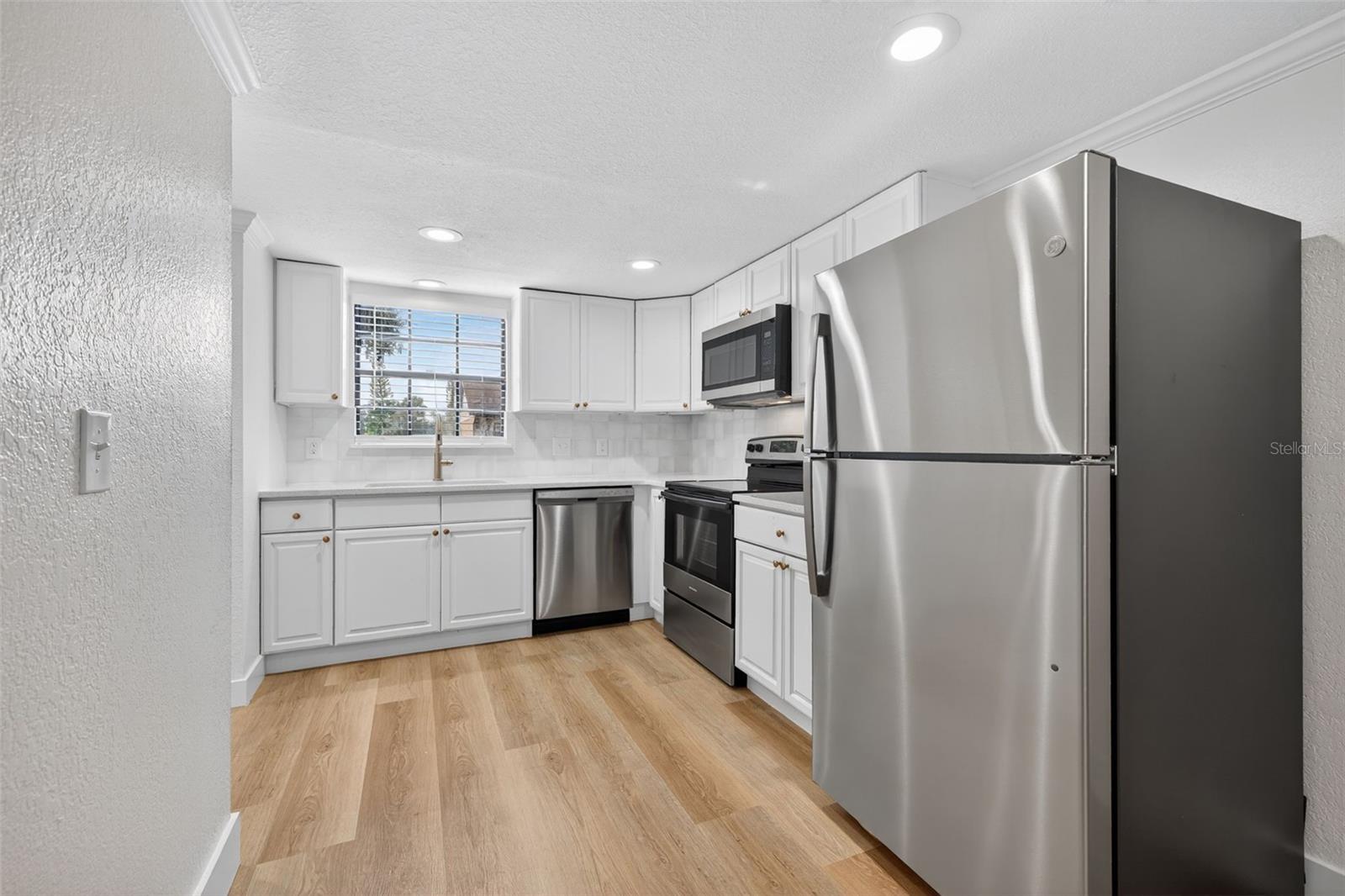 SUNRISE VILLAS OF TAMPA - Residential