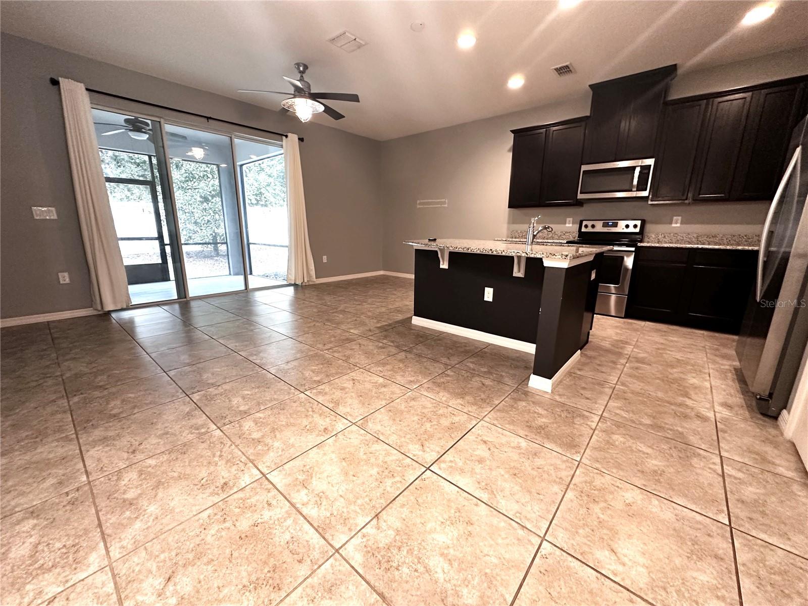 MITCHELL CREEK - Residential Lease